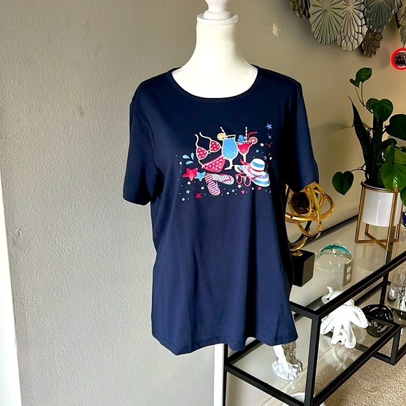 Gloria Vanderbilt  Navy Festive Pool Time Americana Women’s Tee, Size M. - Picture 1 of 15
